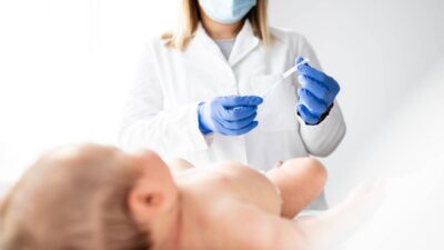 Mueren 45 bebés por tos ferina en México, no estaban vacunados; ve estados afectados