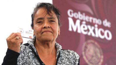 Ve las fechas de entrega de tarjetas.