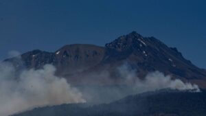 Cierran acceso al Nevado de Toluca por incendio forestal: ¿cuál es la situación?