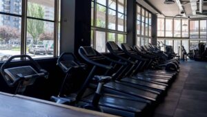 Liberan a entrenadores de gym tras muerte de mujer al interior de las instalaciones