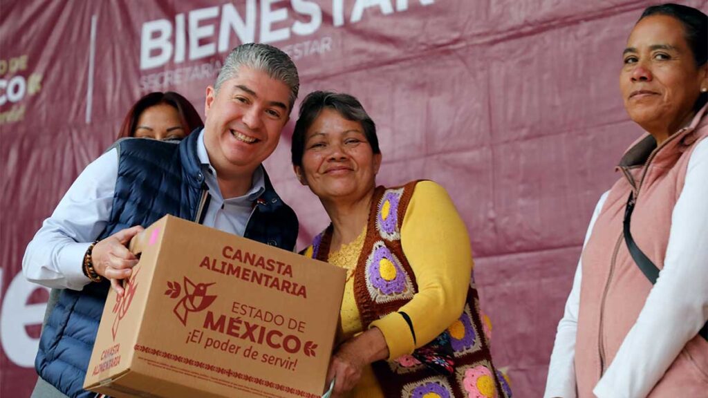 Continúa la entrega de apoyos en el Edomex.