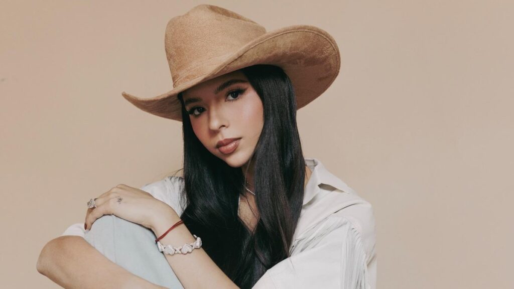 Angela Aguilar Sencillo