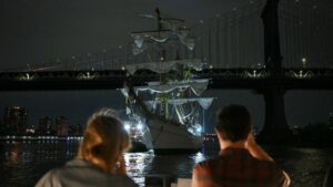 Buque Cuauhtémoc: ¿negligencia y propaganda?