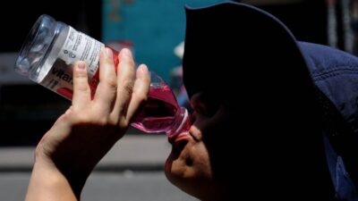 ¿Sabes cómo protegerte de la onda de calor en CDMX?