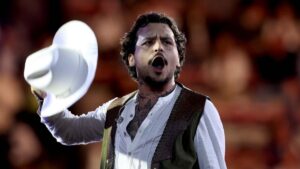 ¿Christian Nodal ya no podrá cantar “Adiós amor” y otros éxitos por demanda con disquera?