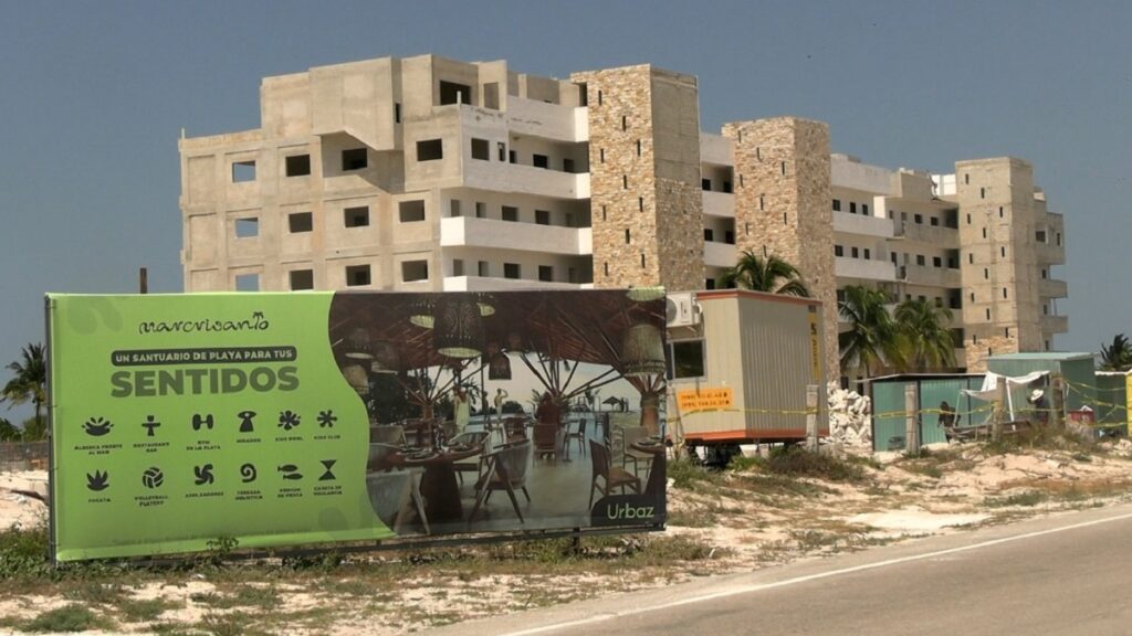 clausuran-condominio-en-zona-de-manglares-habian-bloqueado-el-acceso-a-la-playa-en-yobai-yucatan