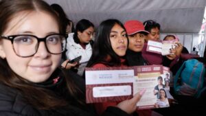 ¿Eres joven y sin empleo? así puedes recibir más de 8 mil pesos al mes; en junio abre convocatoria