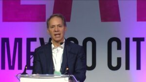 Se necesita un marco regulatorio que impulse la inversión y promueva la competencia en redes digitales: Daniel Hajj, Director General de América Móvil