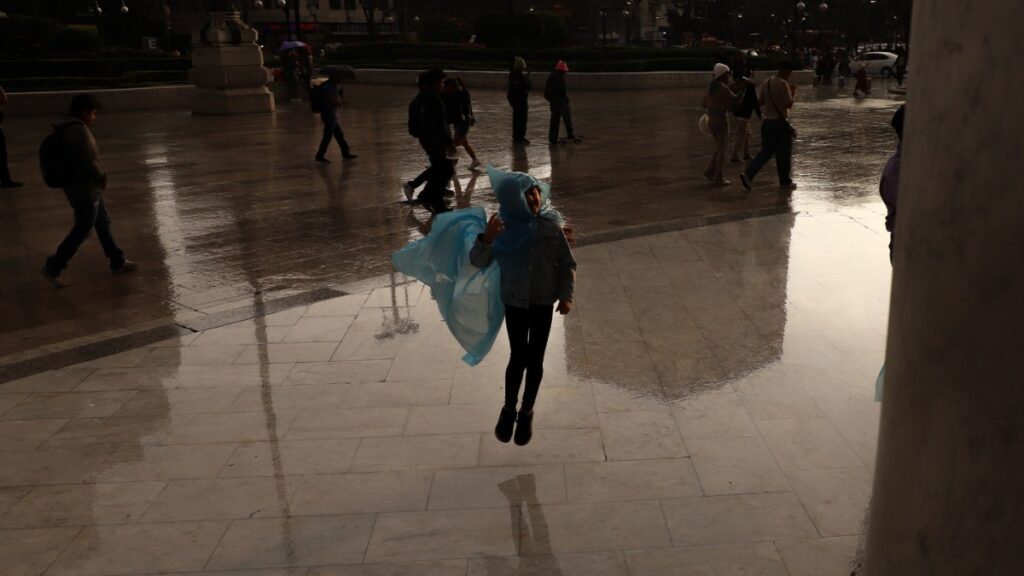 Clima CDMX, 10 de mayo de 2025: Día de las Madres fresco a templado y con lluvia