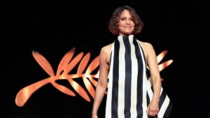 Halle Berry fue obligada a cambiar de vestuario tras nuevas normas en Cannes
