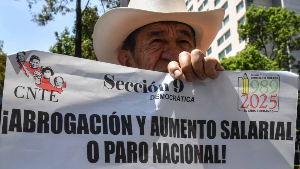 CNTE rechaza aumento salarial del 9% propuesto por Sheinbaum