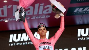 ¡Todos de rosa! Fans convocan a rodada en el Ángel de la Independencia para apoyar a Isaac del Toro