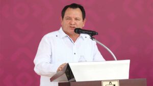 El verdadero cambio comienza en las aulas: “Huacho”