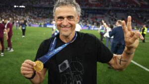 Éste fue el emotivo homenaje del entrenador del PSG a su hija en la final de la Champions League
