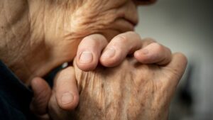 Atención: este apoyo de vivienda para adultos mayores inicia en julio; así puedes registrarte