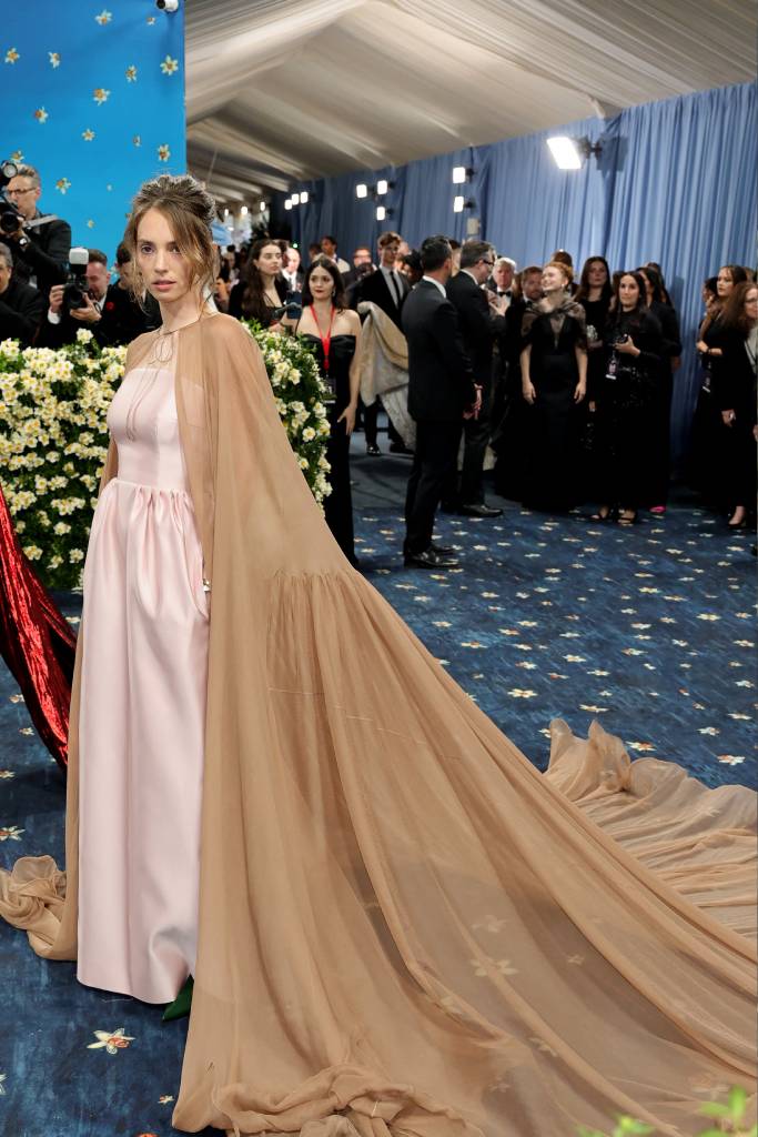 Maya Hawke