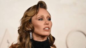 El secreto detrás de la voz de Miley Cyrus; una rara condición desde su nacimiento