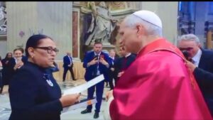 Papa León XIV envía saludo a Claudia Sheinbaum y al pueblo de México