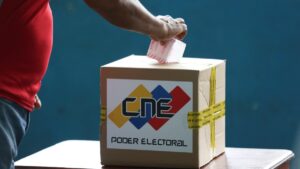 Elecciones en Venezuela se celebran sin la participación de la oposición