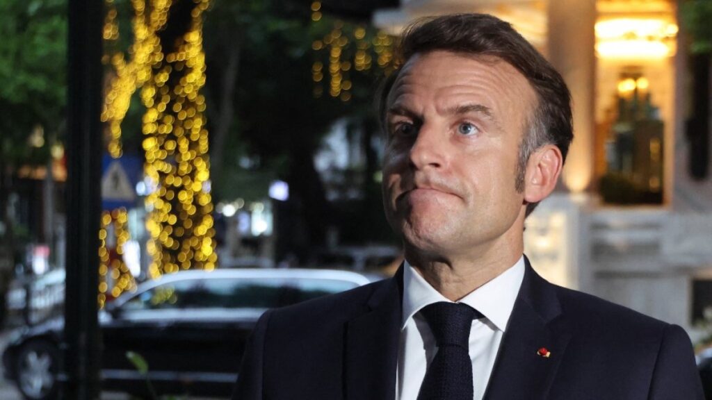 Viralizan bofetada a Emmanuel Macron por parte de su esposa. AFP