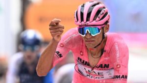 ¿Quién es Isaac del Toro, el joven ciclista que puso a soñar a México en el Giro de Italia 2025?
