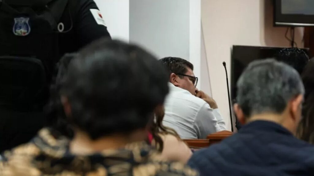 Rechazan renuncia: rector de la UAZ será destituido