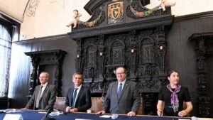 Aumentan ingresos tributarios sin subir impuestos, presume Hacienda