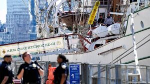 NTSB publica informe preliminar del Cuauhtémoc: fue un siniestro marítimo