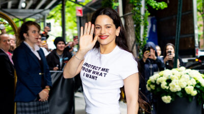 Rosalía rompe el glamour con tacos de futbol en la fiesta previa de la MET Gala 2025
