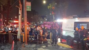 Evacúan Plaza Portal San Ángel por corto circuito; no hubo lesionados