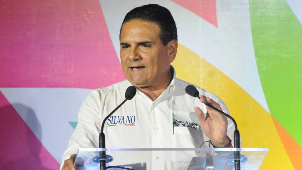 Jueza deja sin efecto suspensión de Silvano Aureoles
