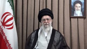 Jamenei asegura: “El Altísimo dará la victoria a Irán y a la justicia”