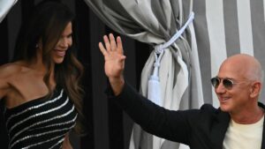 “Venecia no está en venta”: Protestas empañan la boda de Jeff Bezos y Lauren Sánchez