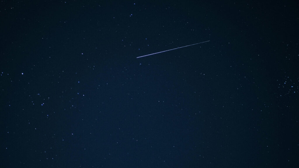 Lluvia de meteoros Bootidas 2025: cómo ver su máximo esplendor esta semana