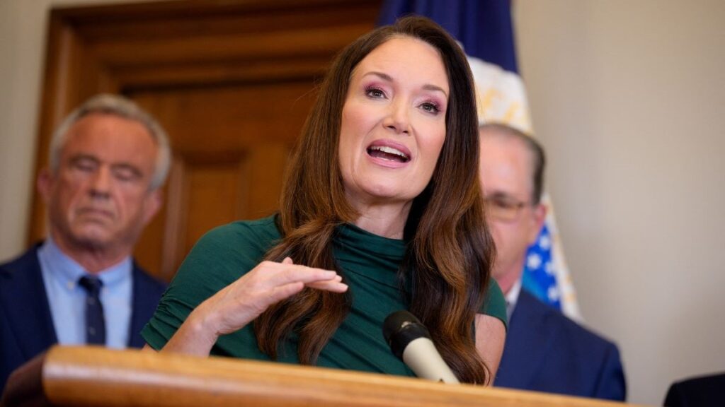 Brooke L. Rollins anunció un plan federal de cinco frentes para combatir esta peligrosa plaga.