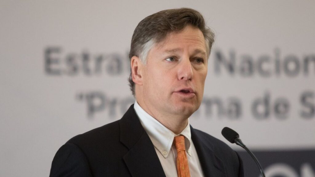 Christopher Landau es vicesecretario de Estado, no subsecretario. Ocupa el segundo cargo más alto del Departamento de Estado de EE. UU.