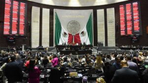 Leyes sin leer: así legisla el Congreso mexicano en sesiones nocturnas