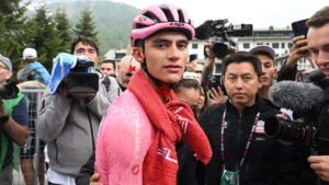 ¿Cuánto dinero habría ganado Isaac del Toro a lo largo del Giro de Italia 2025?