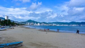 “Nos preparamos como si viniera otro huracán categoría 5”: Grupo Mundo Imperial, Acapulco