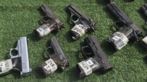 México y EE. UU. trabajan juntos contra tráfico de armas: Embajador Johnson