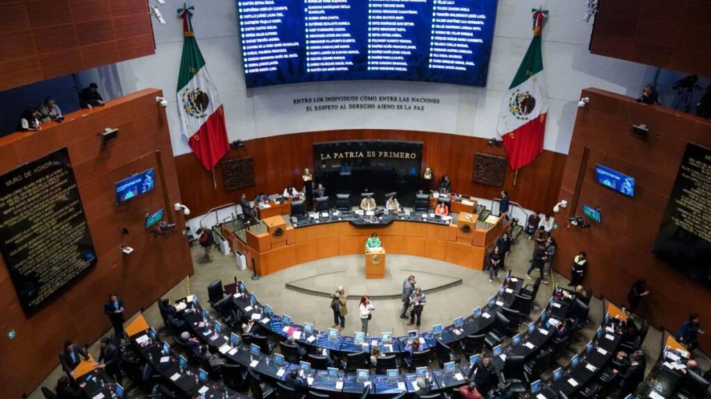 Senado expide la Ley Nacional para Eliminar Trámites Burocráticos