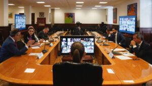 Sheinbaum se reúne con empresarios del acero y aluminio tras aumento de aranceles por parte de Trump