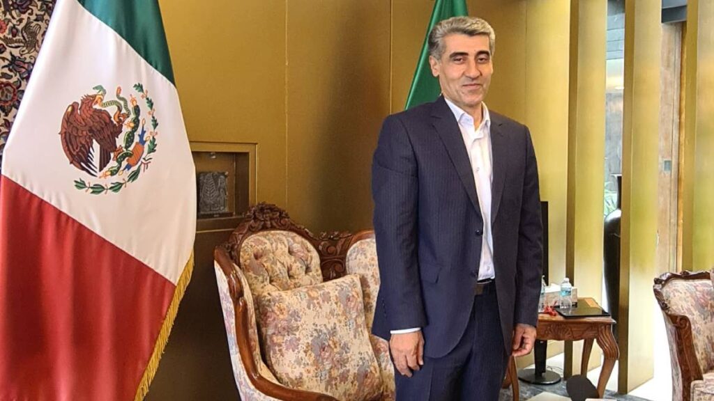 Diplomático iraní en México.