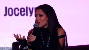 Doris Jocelyn arrasa en TikTok con su trend de Cleopatra; lleva 120 millones de reproducciones en dos días