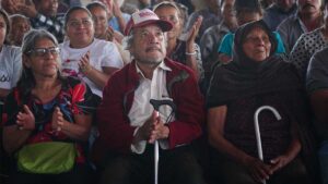 Reviven fraude de falso programa del Bienestar; así estafan a adultos mayores