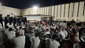 Frustran motín en Cereso 3 de Ciudad Juárez y trasladan a 120 reos