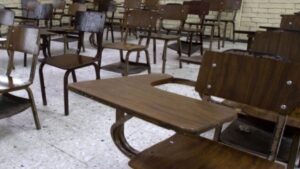 ¿Hasta cuándo estarán suspendidas las clases en estados afectados por Barry y Flossie?