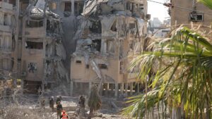 Continúan ataques; varias zonas de Israel impactadas, un hospital fue alcanzado por misiles