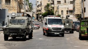 Israel levanta alarma tras detectar “disparos de misiles”; Irán niega ataque