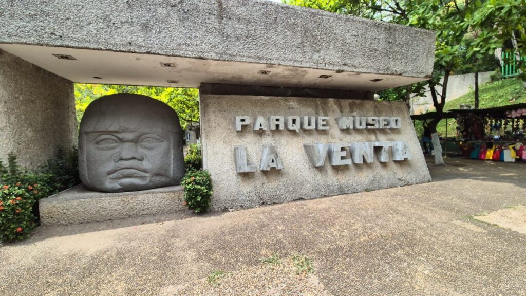Polémica en Tabasco; Museo Nacional de la Cultura Olmeca divide opiniones -  UnoTV